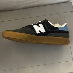 New Balance women’s sneakers